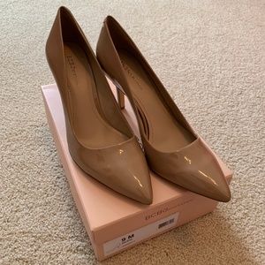BCBGeneration Nude Gaminkha Reptile Pump